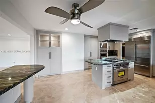 2015 NE 120th Rd, North Miami, FL 33181 - Photo 21