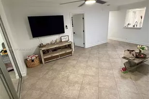 1020 NW 80th Ave, Margate, FL 33063 - Photo 13