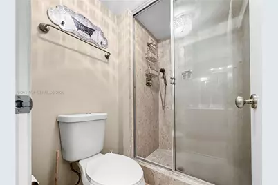 1800 NE 114th St #1607, Miami, FL 33181 - Photo 25
