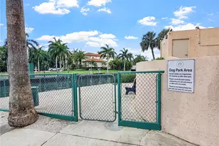 1800 NE 114th St, Miami, FL 33181 - Photo 37