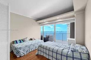 1800 NE 114th St, Miami, FL 33181 - Photo 23