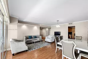1800 NE 114th St, Miami, FL 33181 - Photo 5