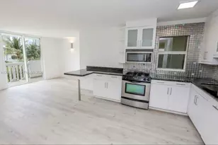 301 Jefferson Ave, Miami Beach, FL 33139 - Photo 3