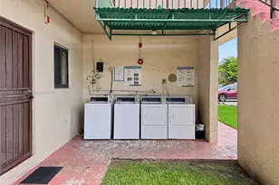 1001 SW 105th Ave, Miami, FL 33174 - Photo 13