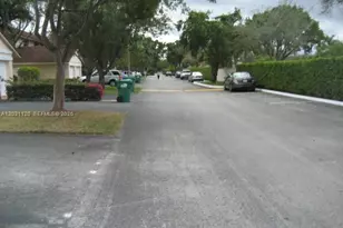 8817 SW 113 Pl Cr W, Miami, FL 33176 - Photo 31