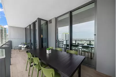 88 SW 7th St #3208, Miami, FL 33130 - Photo 11