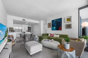 88 SW 7th St, Miami, FL 33130 - Photo 7