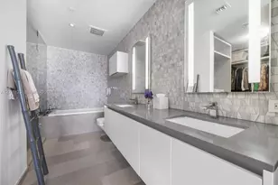 88 SW 7th St, Miami, FL 33130 - Photo 5