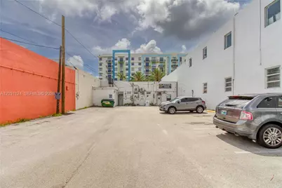 13 N Federal Hwy, Dania Beach, FL 33004 - Photo 11
