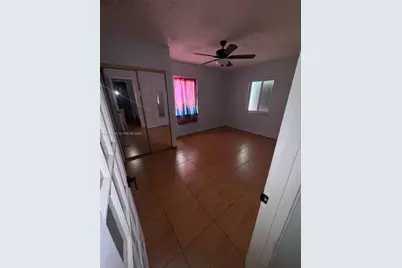 1120 SW 73rd Ave, Miami, FL 33144 - Photo 9