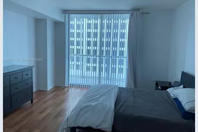 500 Brickell Ave #1808, Miami, FL 33131 - Photo 13