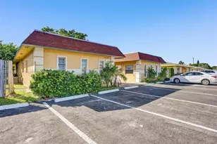 4041 NW 30th Terrace, Lauderdale Lakes, FL 33309 - Photo 13