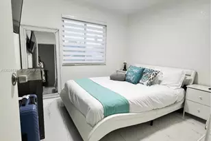 11371 NW 32nd Manor, Sunrise, FL 33323 - Photo 13
