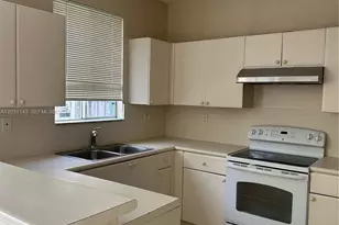 270 SE 1st Terrace, Pompano Beach, FL 33060 - Photo 13