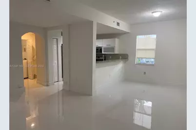 11201 NW 83rd St #202, Doral, FL 33178 - Photo 1