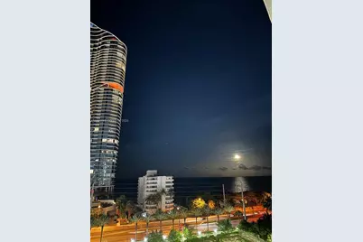 100 Bayview Dr #912, Sunny Isles Beach, FL 33160 - Photo 13