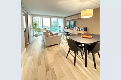 100 Bayview Dr #912, Sunny Isles Beach, FL 33160 - Photo 1