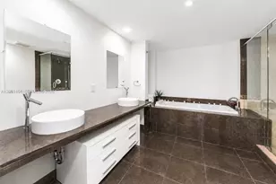 495 Brickell Ave, Miami, FL 33131 - Photo 9