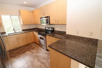 609 NE 28th St #1, Wilton Manors, FL 33334 - Photo 21