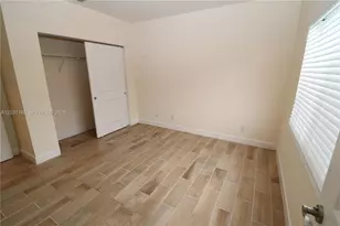 609 NE 28th St, Wilton Manors, FL 33334 - Photo 15