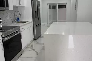 8738 NW 116th Terrace, Hialeah Gardens, FL 33018 - Photo 13