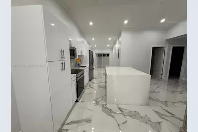 8738 NW 116 Ter #0, Hialeah Gardens, FL 33018 - Photo 15