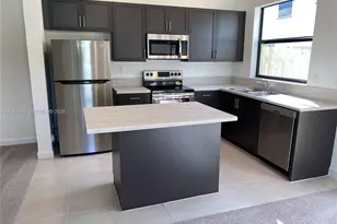 21466 NE 3 Pl, Miami, FL 33179 - Photo 7