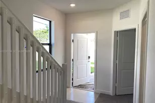 21466 NE 3 Pl, Miami, FL 33179 - Photo 15