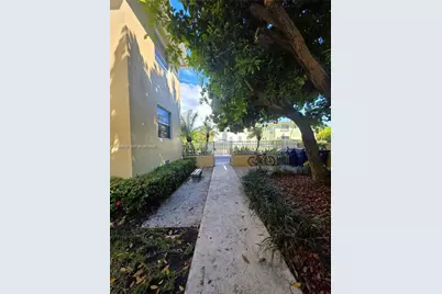 8024 Harding Ave #1, Miami Beach, FL 33141 - Photo 35