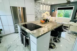 920 NE 108th St, Biscayne Park, FL 33161 - Photo 7