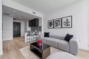20 NE 11th St, Miami, FL 33132 - Photo 5