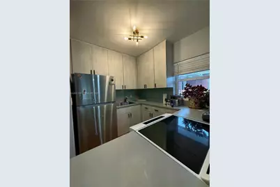 1155 NE 111th St #E, Miami, FL 33161 - Photo 9