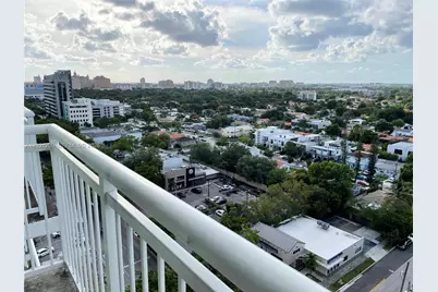 3000 Coral Way #1501, Miami, FL 33145 - Photo 21