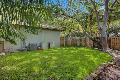 8200 SW 182nd St, Palmetto Bay, FL 33157 - Photo 29