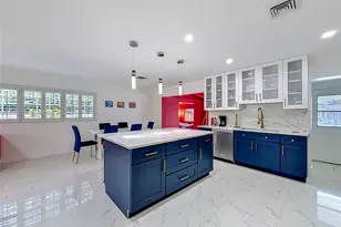 2216 NE 18th Ave, Wilton Manors, FL 33305 - Photo 23