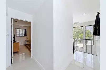 2216 NE 18th Ave, Wilton Manors, FL 33305 - Photo 47