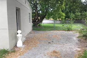 1594 NE 155th Terrace, North Miami Beach, FL 33162 - Photo 23