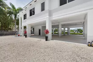 38 N Bounty Ln, Key Largo, FL 33037 - Photo 37