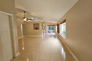 4232 Mahogany Ridge Dr, Weston, FL 33331 - Photo 3