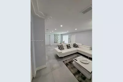 300 SW 8th Ave, Florida City, FL 33034 - Photo 9