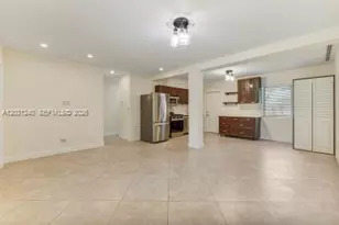 2016 NE 14th Ct, Fort Lauderdale, FL 33304 - Photo 7