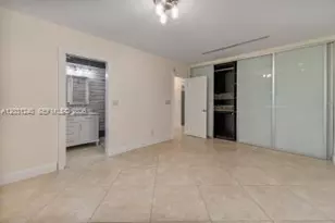 2016 NE 14th Ct, Fort Lauderdale, FL 33304 - Photo 11