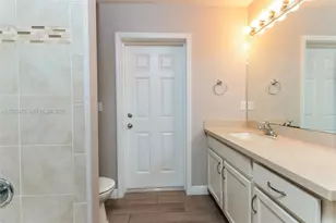 526 SW Dahled Ave, Port Saint Lucie, FL 34953 - Photo 15