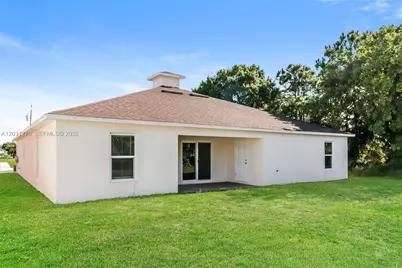 526 SW Dahled Ave, Port Saint Lucie, FL 34953 - Photo 17