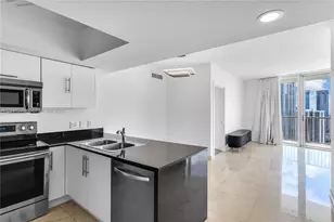 1750 N Bayshore Dr, Miami, FL 33132 - Photo 1