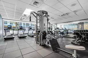 1750 N Bayshore Dr, Miami, FL 33132 - Photo 33