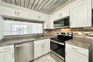 19751 SW 114th Ave, Miami, FL 33157 - Photo 23