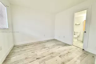 19751 SW 114th Ave, Miami, FL 33157 - Photo 11
