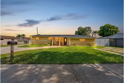 18930 NW 44th Ct #B, Miami Gardens, FL 33055 - Photo 1