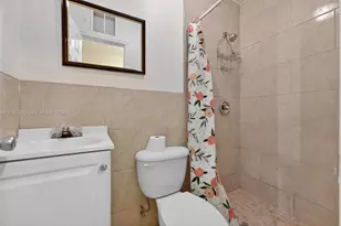 18930 NW 44th Ct, Miami Gardens, FL 33055 - Photo 13